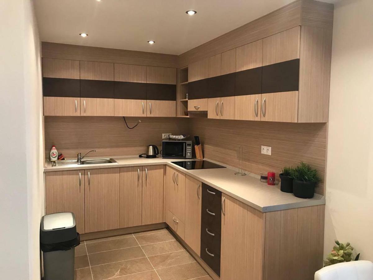 Apartmany Sabai Dee Stara Lesna Exterior photo
