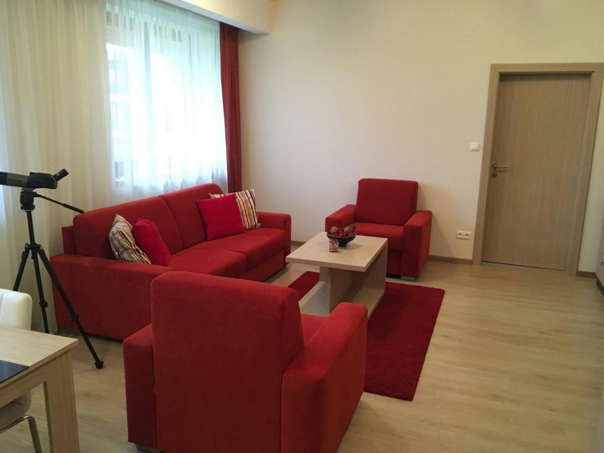 Apartmany Sabai Dee Stara Lesna Exterior photo